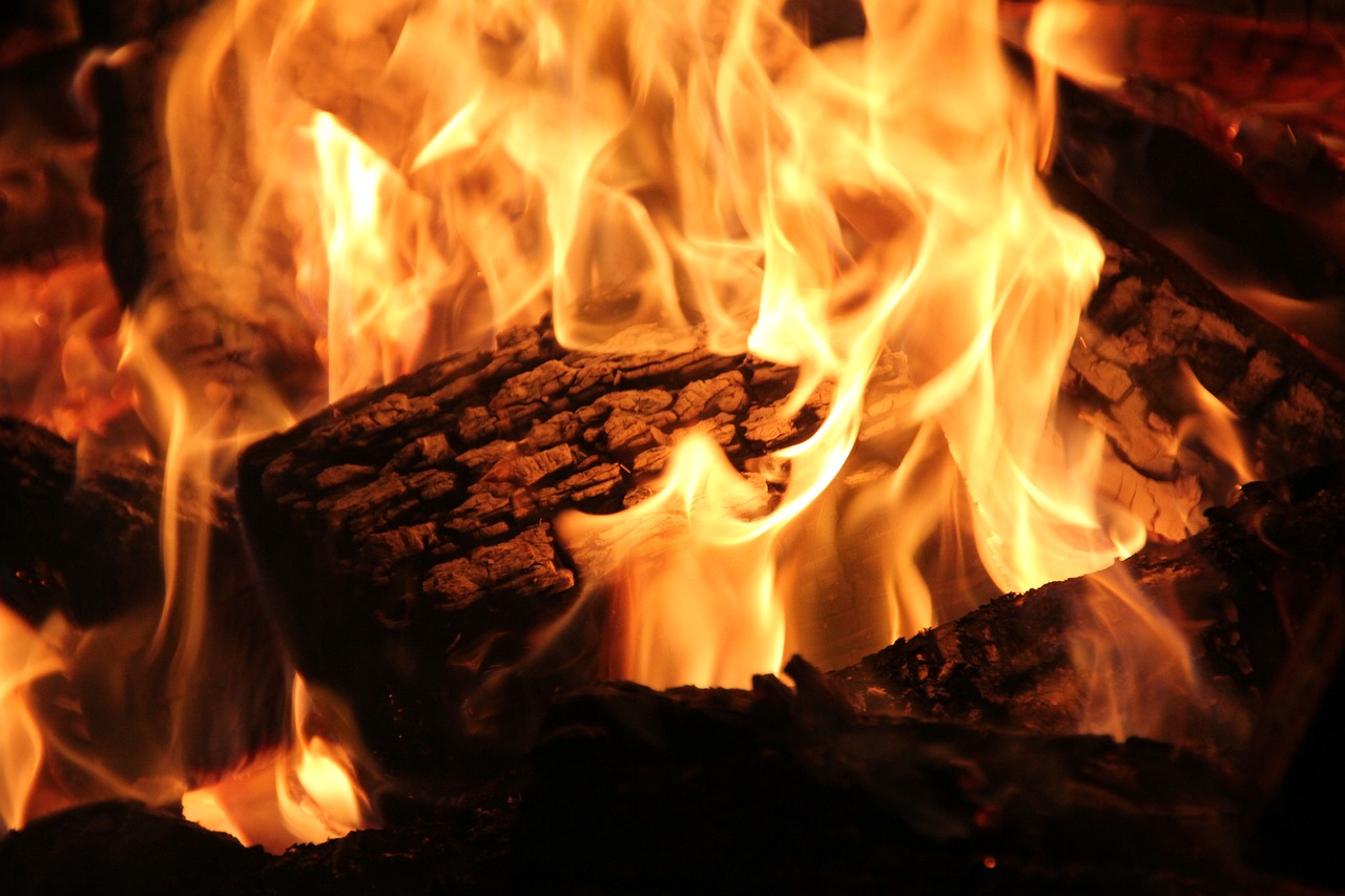 Professional Fireplace Cleaning Services In El Toro California